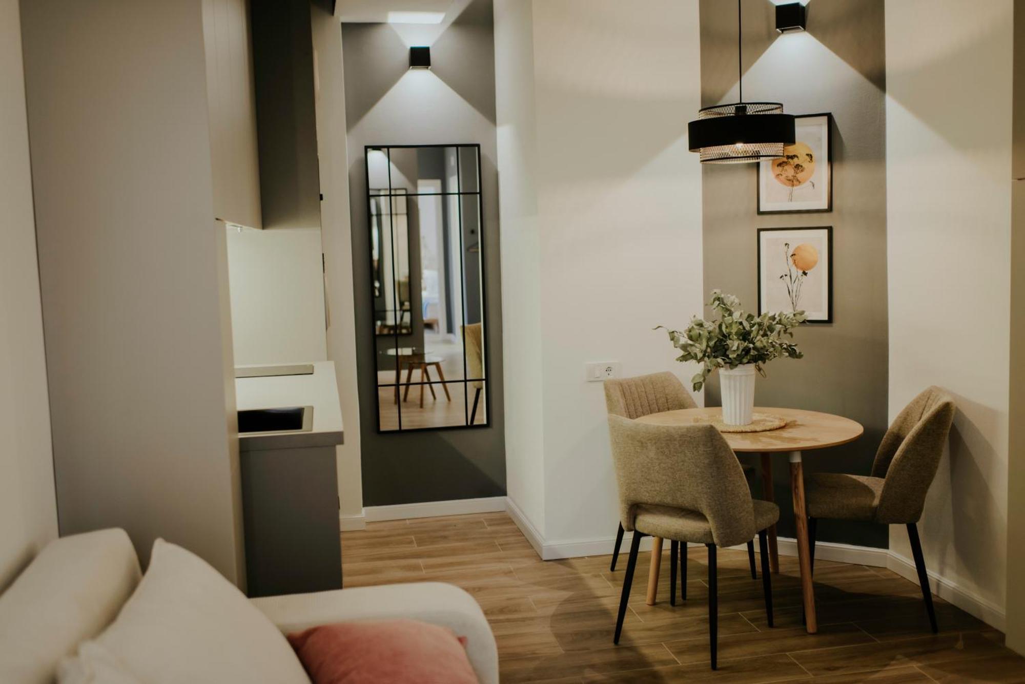 Skyline Luxury Suites Tbilisi Exterior photo